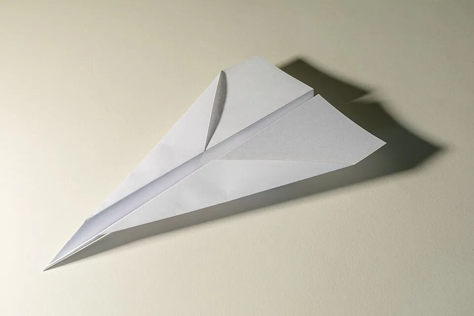 紙飛行機
