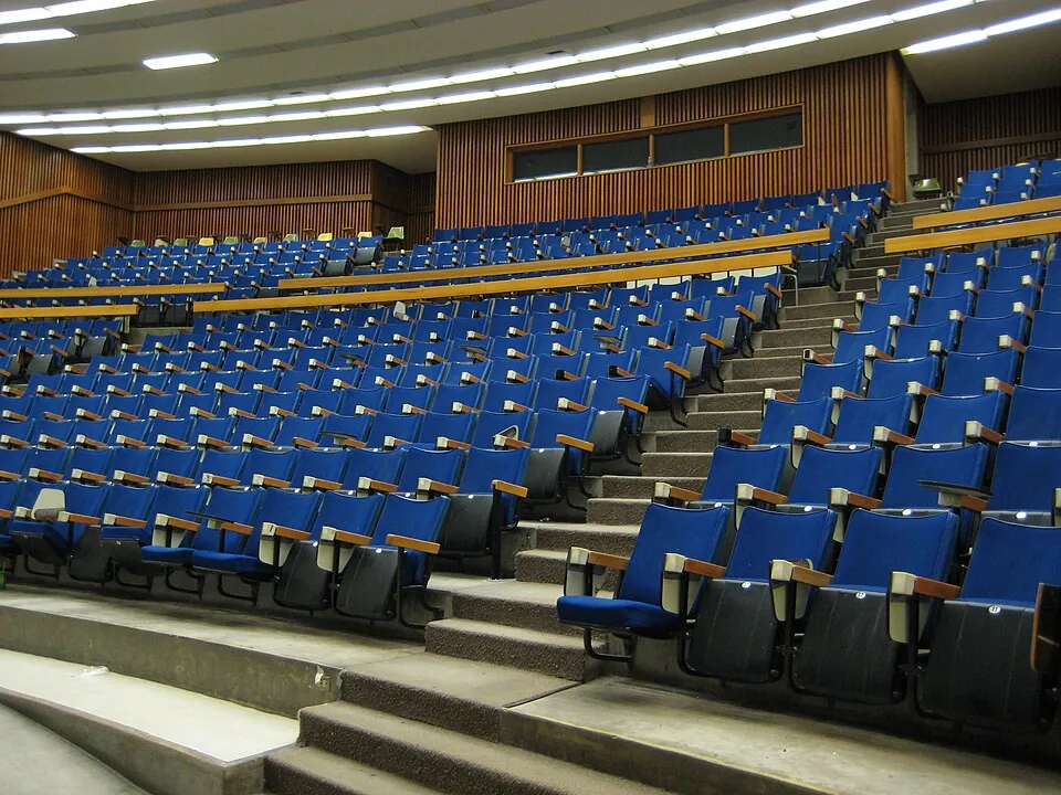 One of the large lecture halls hosted within the Curtis Lecture Halls building at York University.